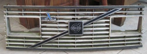 Volvo 242gt grill 242 gt 244 245 1978-81 for in-grill fog lights--rare!
