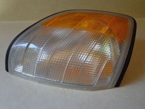 98 mercedes s500 right front light