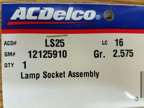 93-96 century lumina trans sport tail lamps-rear lamps-socket oem 12125910