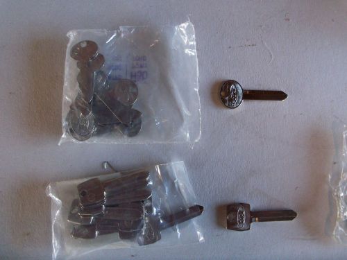 Nos 1967-87 ford mustang keys torino ltd