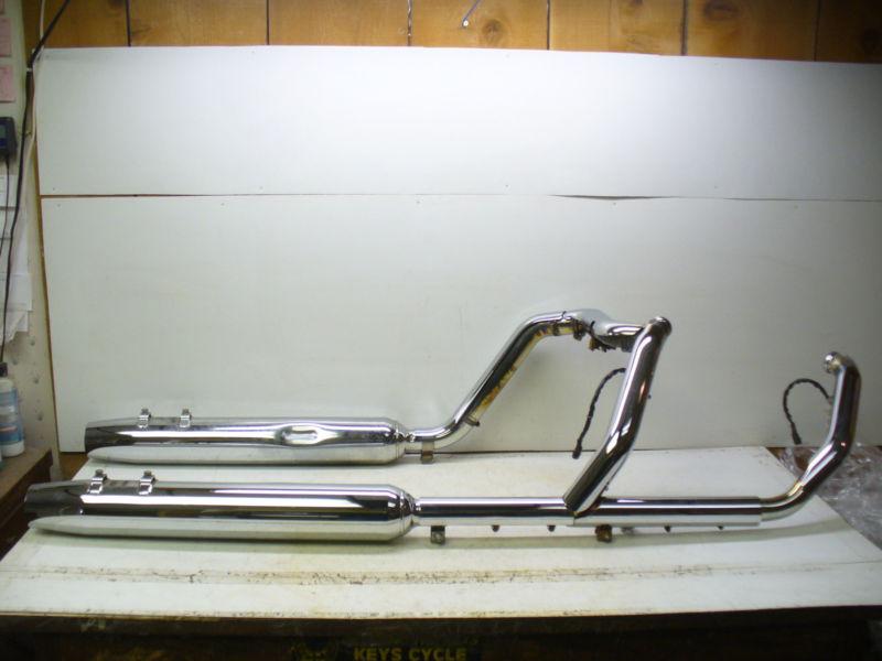 Harley 07-08 touring models stock exhaust