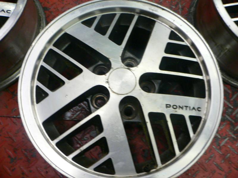 84 pontiac fiero single oem alloy replacement wheel #2