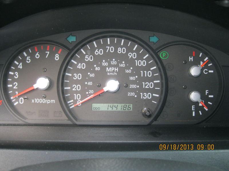 03 04 kia sorento speedometer cluster mph at 261883