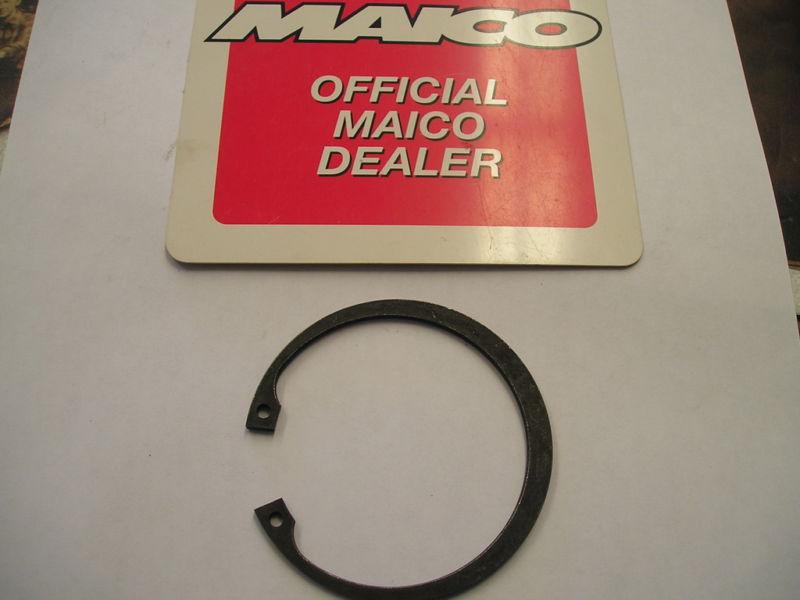 Maico muffler circlip 81-83 250-490 -new 