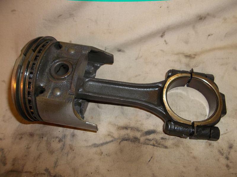 68 70 71 72 73  gmc, chevy, gm 307 v-8 engine piston and connecting rod