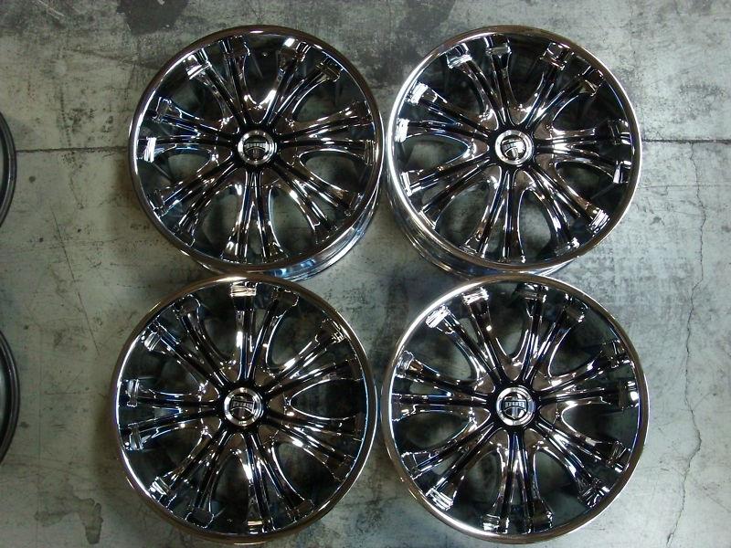Four 22x9 6-135 6-139.7 chrome dub mamba wheels