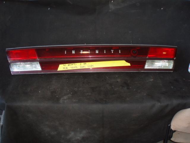 97 infinity i30 i 30 rear trunklid tailllight  assembly