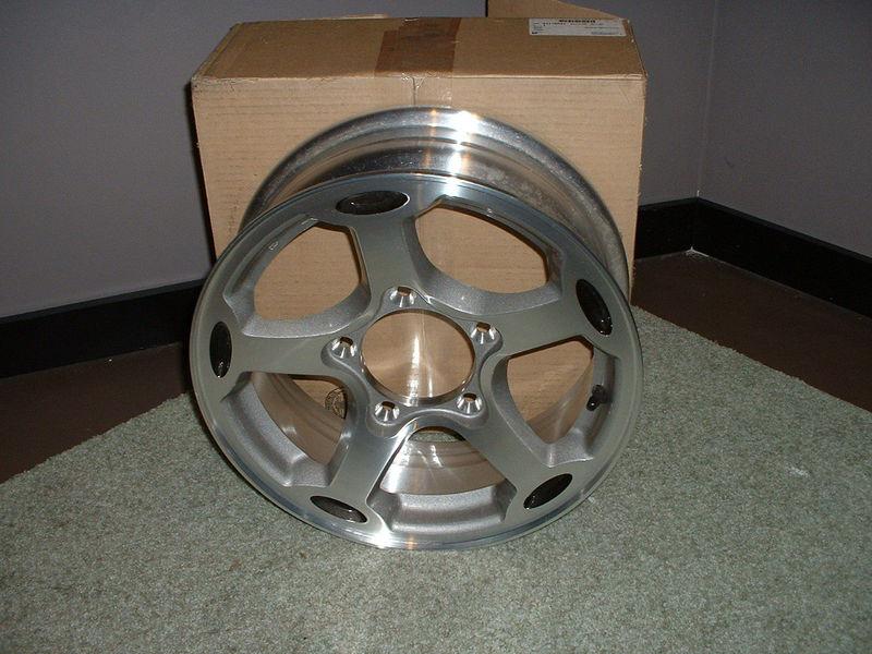 Chevy tracker alloy aluminum wheel