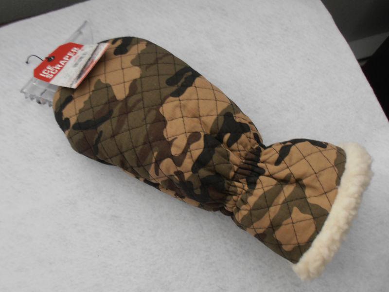 Durable ice scraper w/ice chisel  camouflage water resistant mitt plush interior