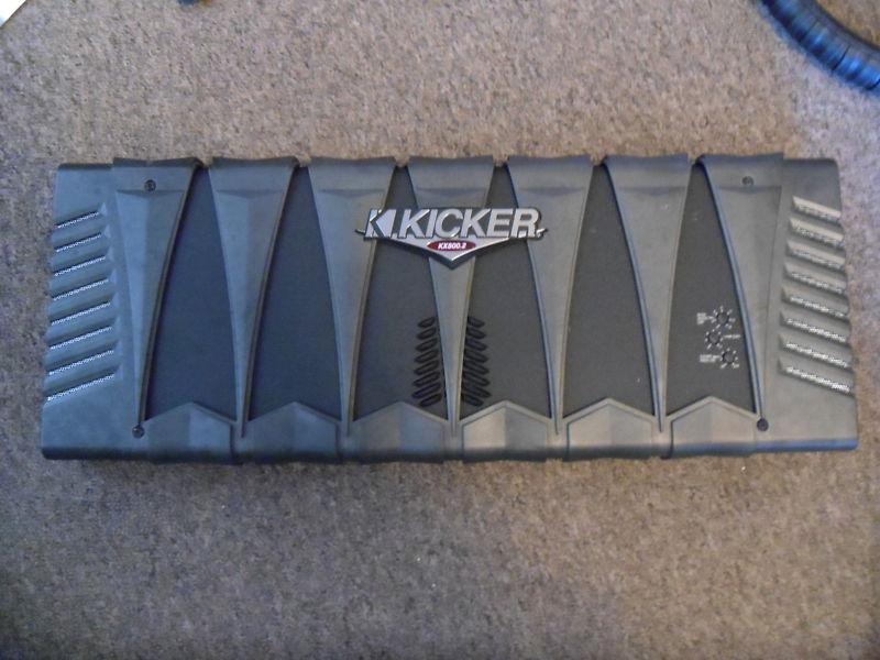 Kicker 800.2 1600 watt 2/1 channel amplifier
