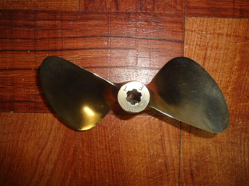 Michigan wheel hydro propeller for small mercury bronze # 5718  571 8   