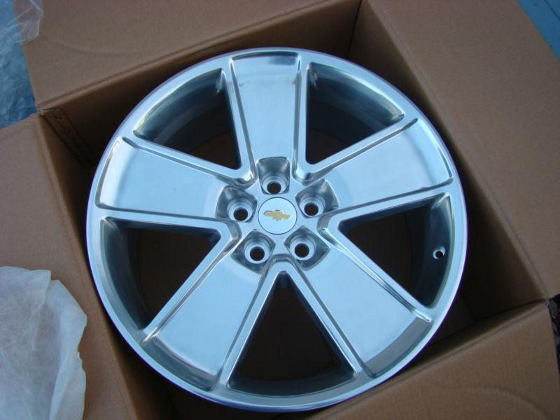 New in box 2010 2011 2012 camaro ss 21x8.5 aluminum wheels 21x9.5