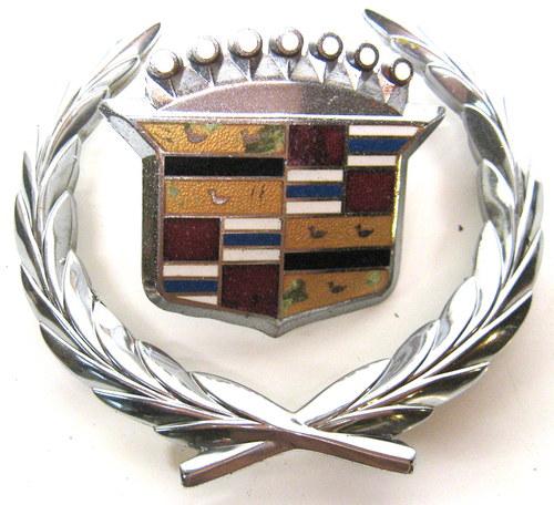 87-92 cadillac allante grille emblem badge 