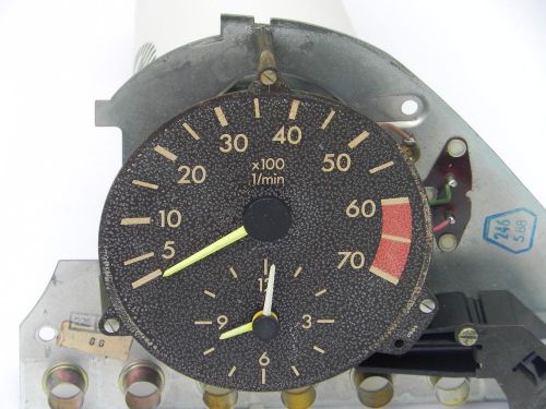Mercedes w 126 r.p.m gauge and clock 86-91