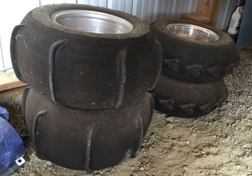 Itp mud lite (6ply) atv tires 26x10-12 (4) with rims