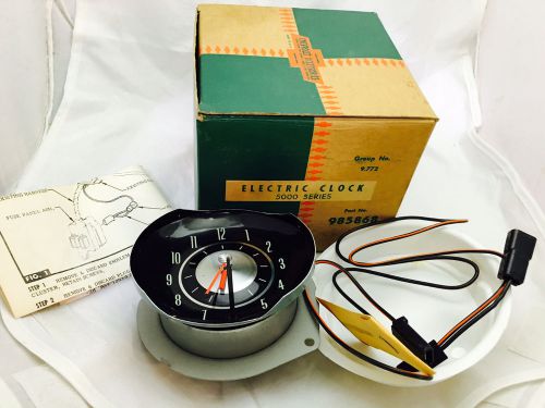 Vintage nos 1964 chevelle electric clock 5000 series part no. 985868