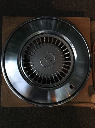Vintage general motors for hubcap original box