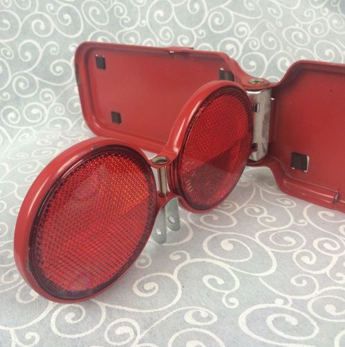Euc vintage road flare reflectors miro-flare model 18b red metal storage case