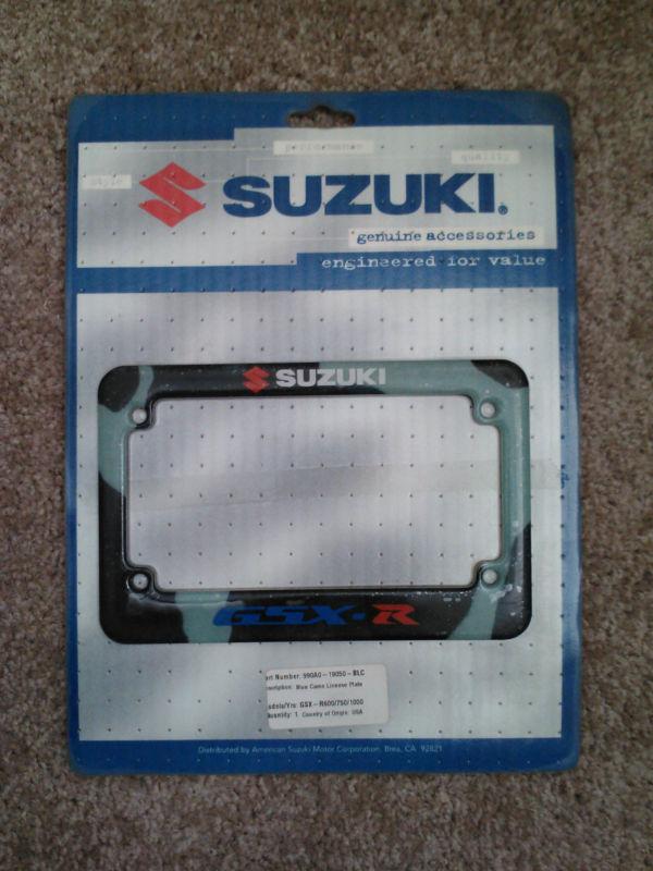 Suzuki gsx-r600/750/1000 blue camo  license plate