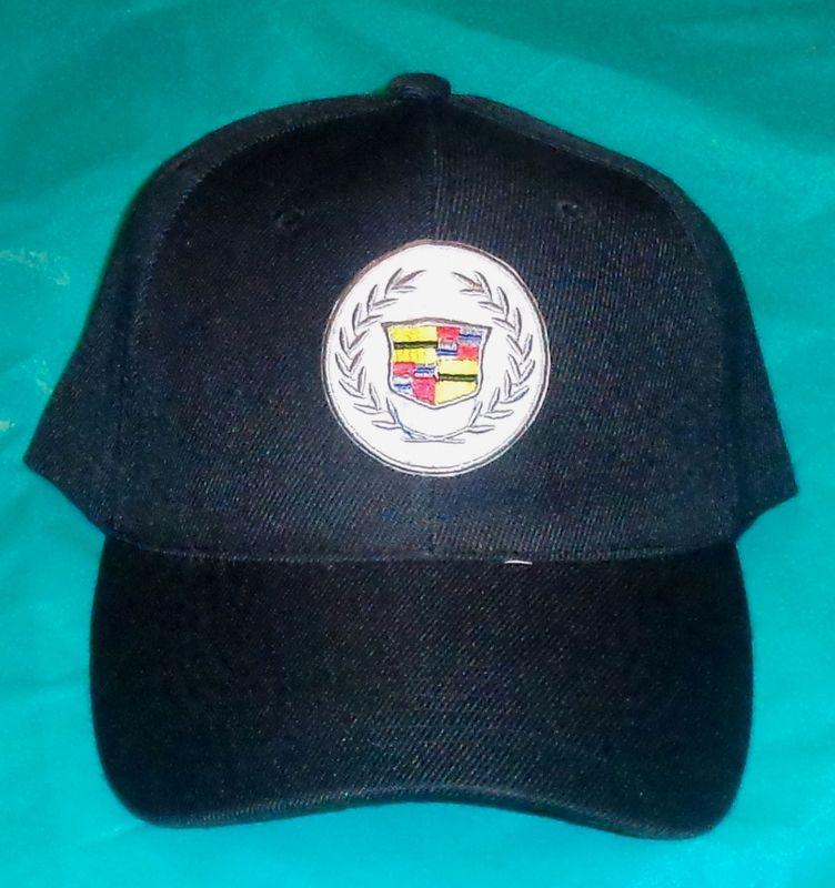 Cadillac    hat / cap   black / white logo