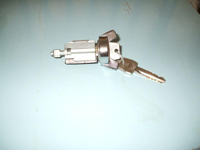 1973-1978 ford mustang, galaxie, cougar lincoln mercury lock cylinder w/keys