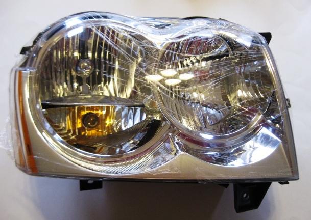 Jeep grand cherokee passenger side headlight 2005-2007 new