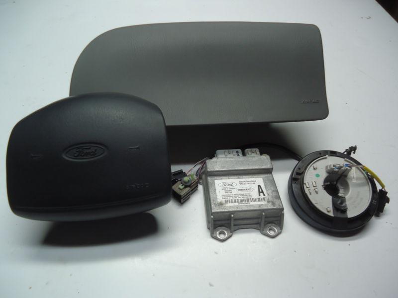 '99 '00 '01  ford f-150 f-250 ford excursion airbags srs module clockspring