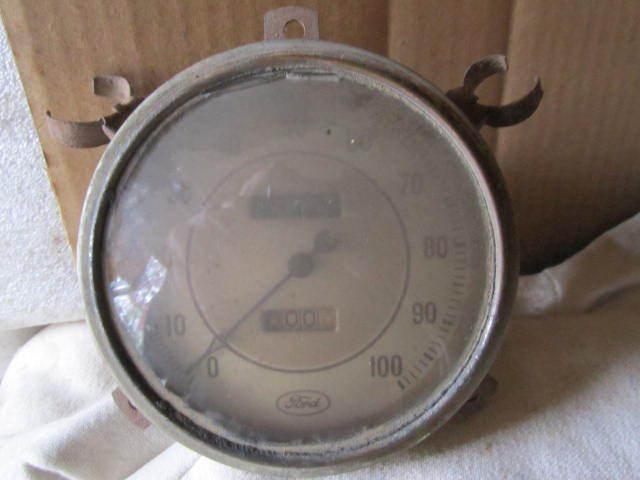1937 -1939 ? ford 100 mph speedometer original