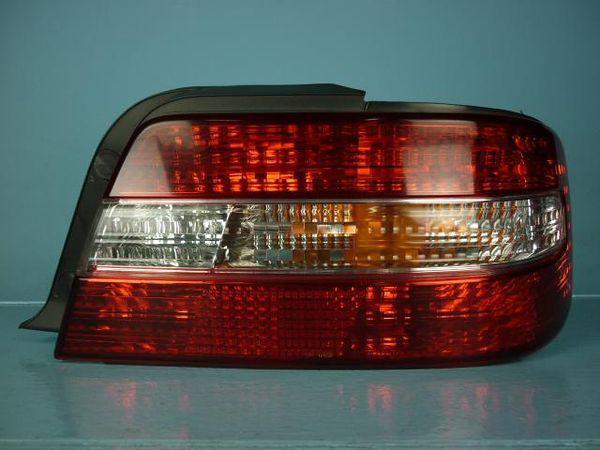 Toyota chaser 1997 rear right combination lamp [3915500]