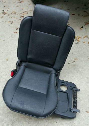 Land rover discovery 2 oem lh side rear 3rd row folding jump seat black 99/04