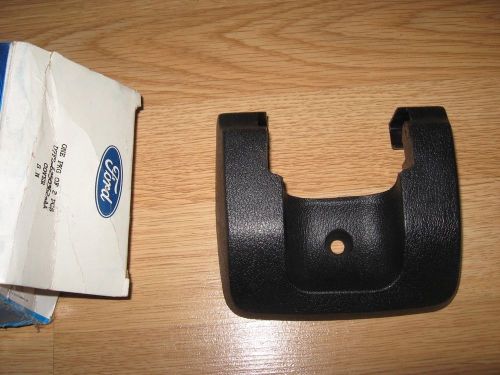 Ford oem nos d7fz-6250362-aa sunroof moonroof latch cover black mustang cougar