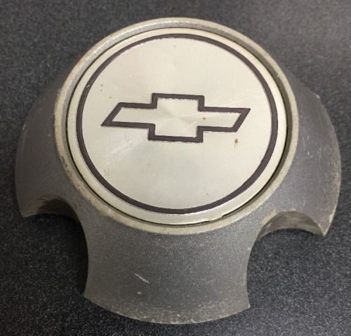 Chevy center wheel cap 4&#034; outer diameter taz 458