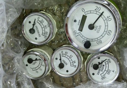Classic vdo gauge set :speedo,oil psi,coolent temp.,volts , fuel level