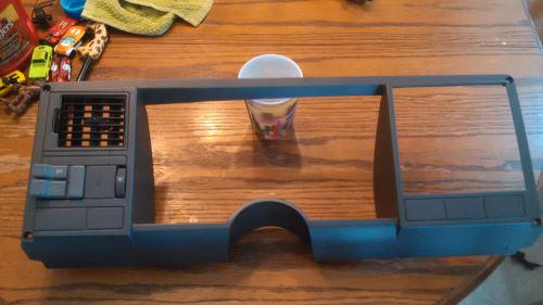 88 94 90 92 93 chevy c/k ck pickup truck dash gauge bezel 1500 c k silverado