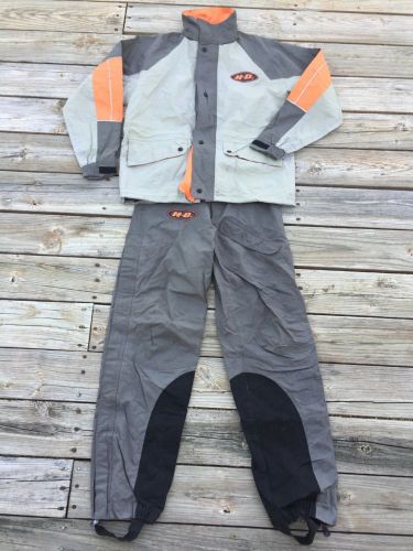 Harley davidson rain suit (small)