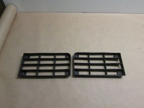 1982 1983 1984 camaro z-28 front grille grill bumper insert pair