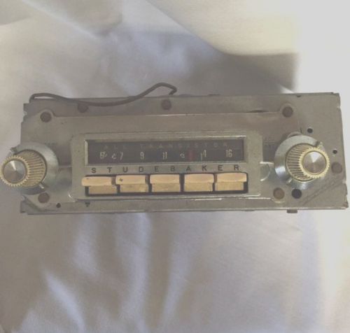 Studebaker vintage car radio for parts -1960&#039;s daytona// commander-ac 3474