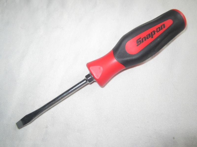 Snap on  flat tip 1/4" screwdriver - red and black comfort - sgd4b