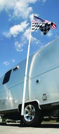 Camco 51600 20 foot telescopic flag pole camper