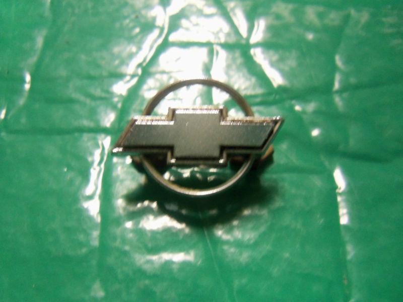 1970 camaro steering wheel horn shroud emblem rs z28 