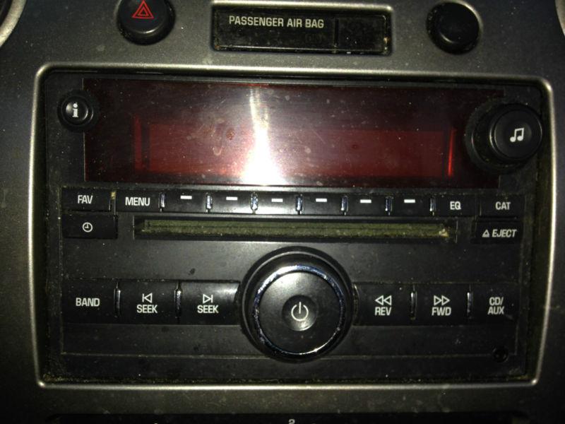 06 07 saturn ion radio cd player audio equipment am-fm-cd 