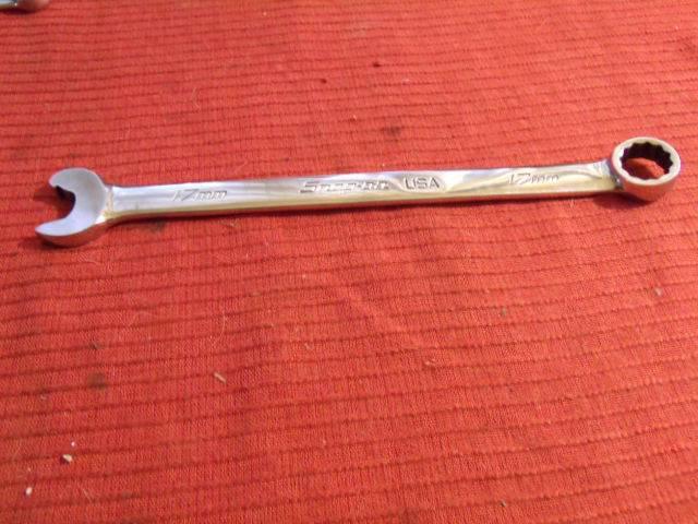 Snap on vintage 17mm combo speed wrench #srxm17 good used