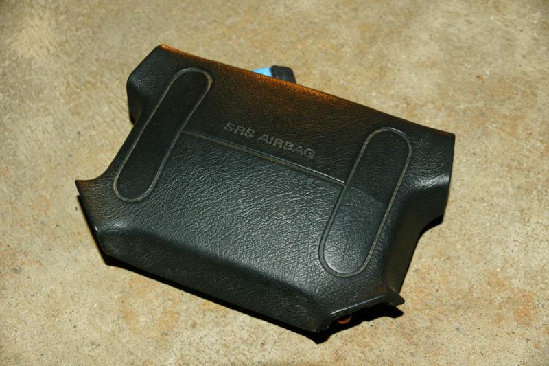 Sell 19901997 Mazda Miata Driver's Side Airbag Air Bag NEVER DEPLOYED in Okemos, Michigan, US