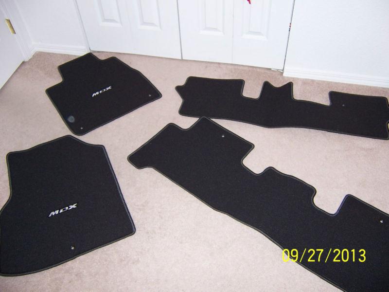 Mdx 4pc black floor mats
