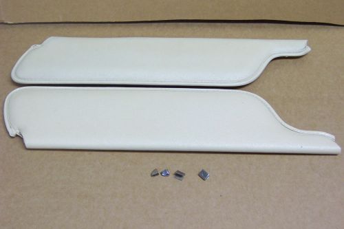1964 1/2 1965 1966 &amp; other ford mustang coupe fb l&amp;rh sun visor (parchment)