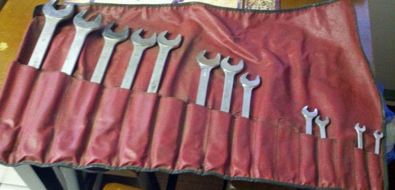 Mac tools 12 piece set of combination wrenches