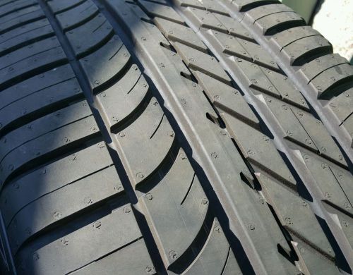 Goodyear eagle f1 255-55-20 at suv-4x4 255/55r20 110w tires 20 mile take offs