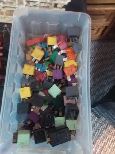 Lot of misc relays and fuses