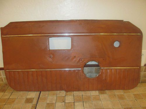 1976 76 mg mgb drivers door panel needs cleaning priced low to sell fast!! n/r