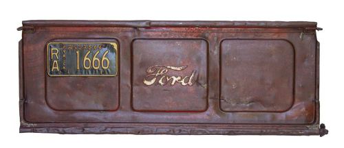 Vintage 1942 1943 1945 1950 ford script pickup tail gate tailgate bench embossed